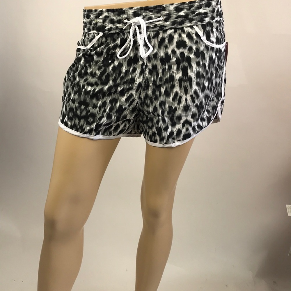 🛍🎀 leopard print beach Short